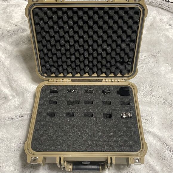 Apache Hard Case with Foam Inserts - Picture 11 of 15